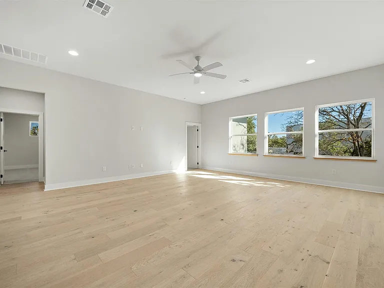 1339 Allen Rd — Photo 27