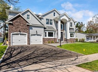 55 Ivy Dr, Jericho, NY