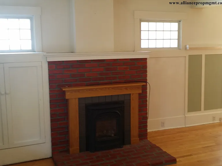 709 S 16th Ave — Photo 5