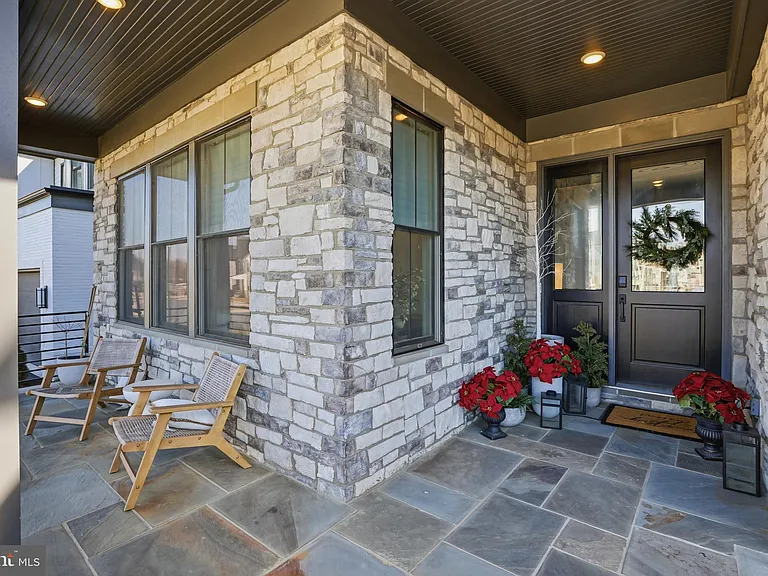 9725 Lantana Way — Photo 54