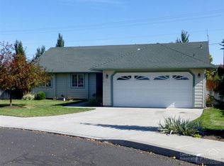 1078 NW 19th Pl, Redmond, OR 97756