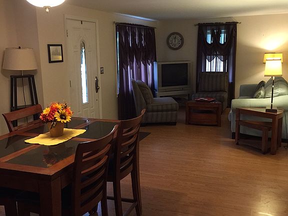 Living room & Dining room