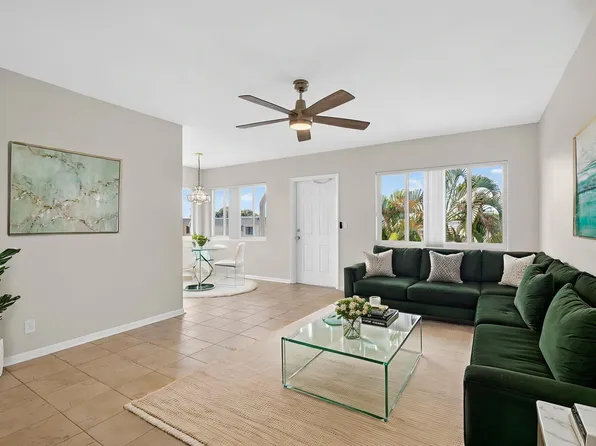 3402 Cynthia Lane #201, Lake Worth Beach, FL 33461