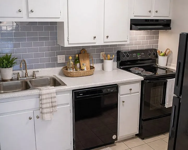 Stone Brooke Apartments Homes — Photo 42