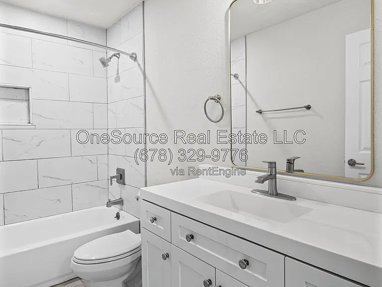 1340 N Hampton Rd #1 — Photo 24