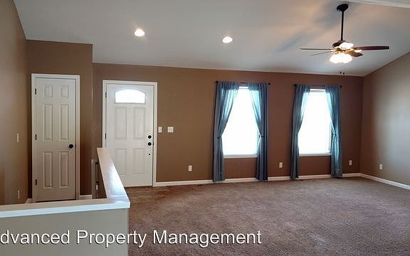 2nd image of 5305 Stone Crest Dr