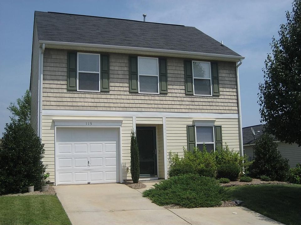 115 Daventry Place