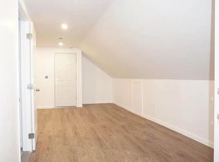 1320 Elmwood Ave #4, Cranston, RI 02910