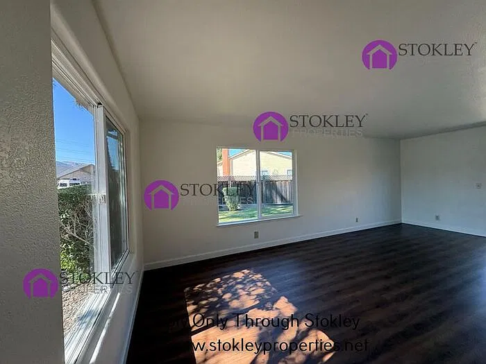2 bed, 1.0 bath, 905 sqft, $3,095 — Photo 4