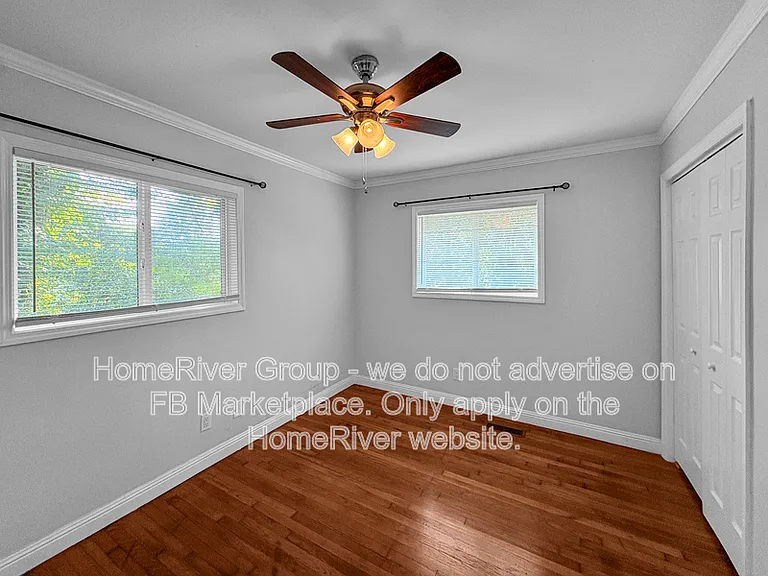 6913 Martha Ave #B — Photo 12