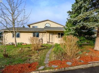 302 E 14th St, Lafayette, OR 97127