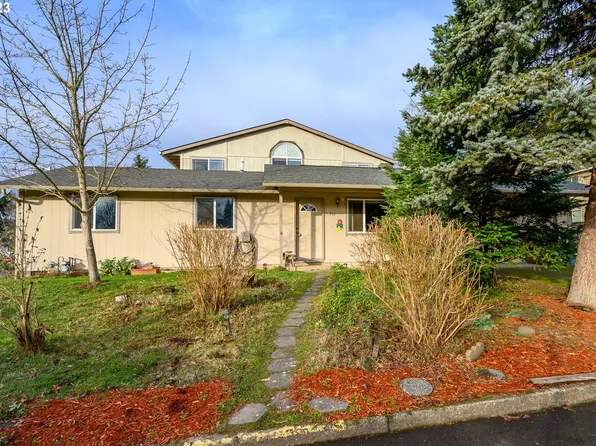 302 E 14th St, Lafayette, OR 97127