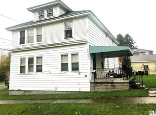 21 Saint Hedwig Ave, Dunkirk, NY 14048