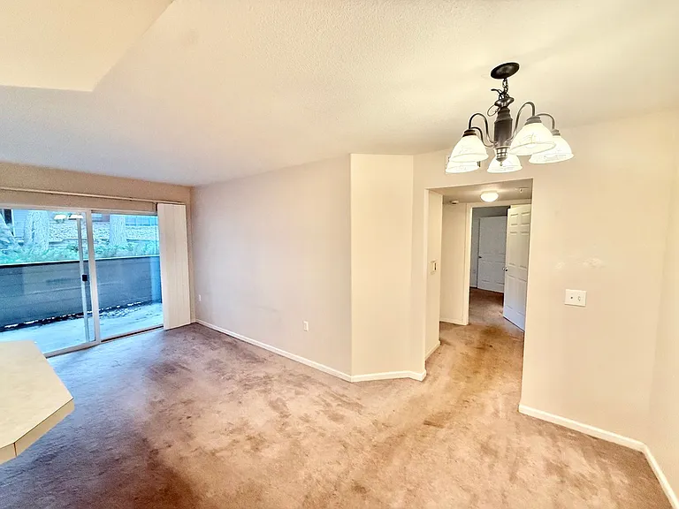 4545 Wheaton Dr #E180 — Photo 11