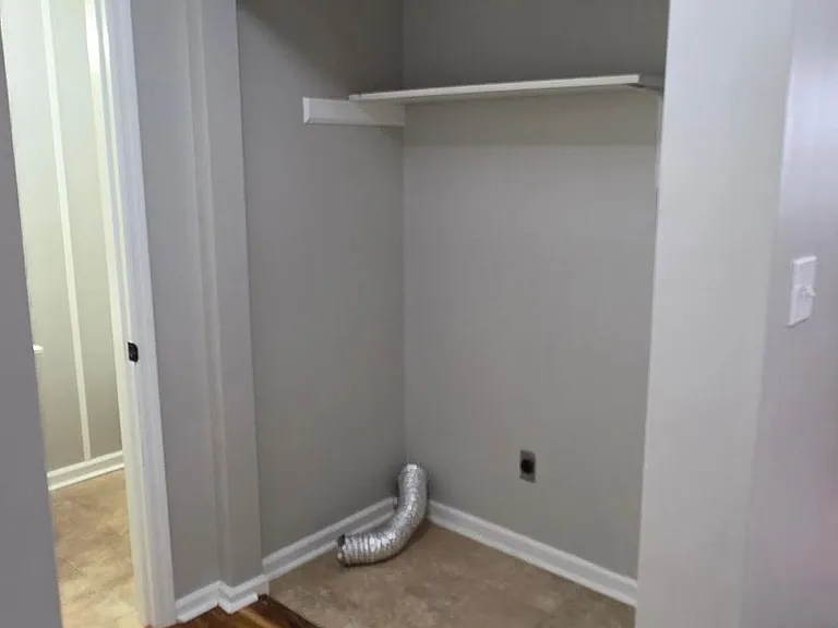 434 Hillside Dr — Photo 5