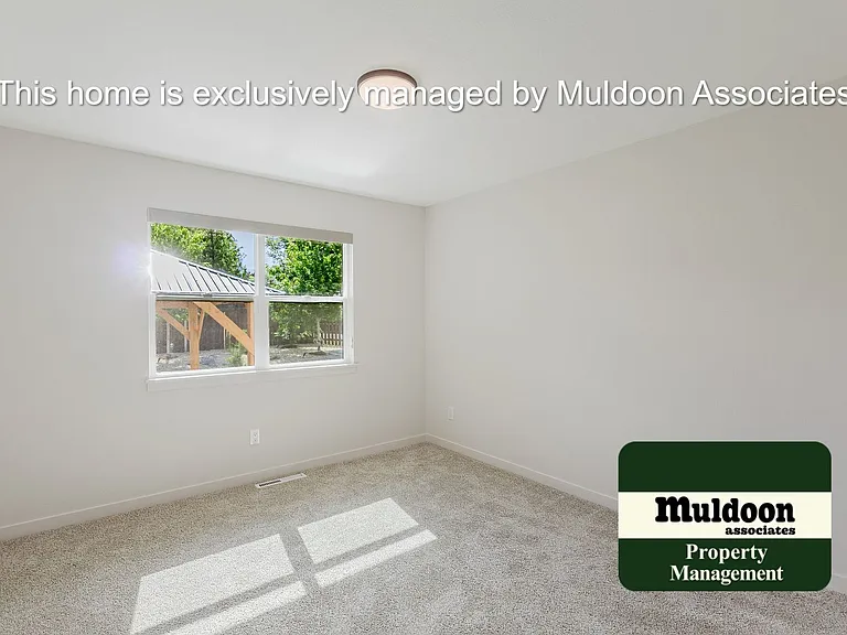 6468 Hawkeye Cir — Photo 23