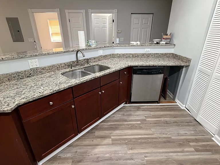1643 W Farwell Ave #NB — Photo 18