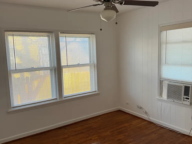 208 Westminster Ave — Photo 3