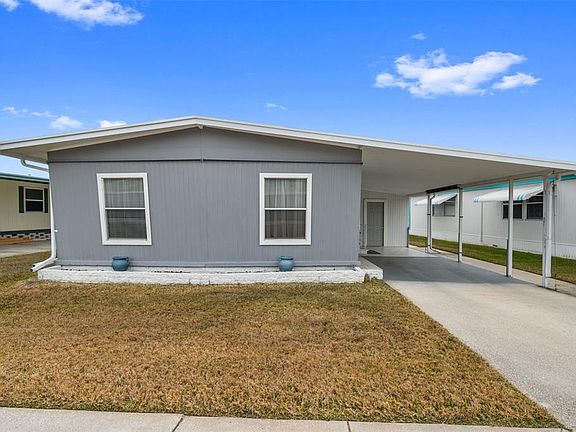 3rd image of 10810 Freedom Dr