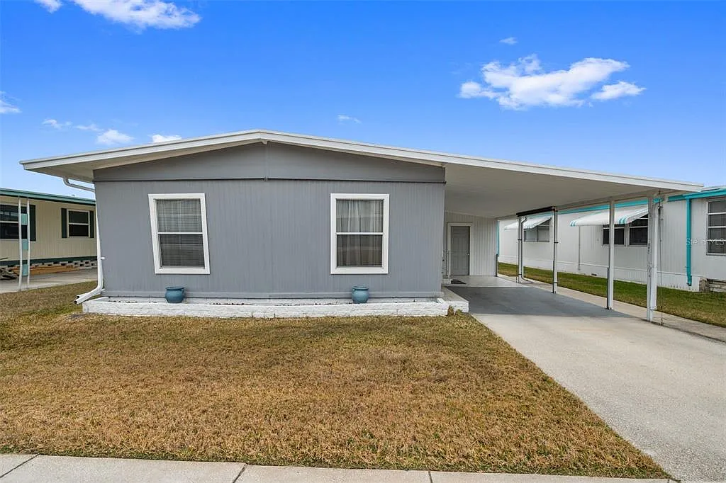 Building Photo - 10810 Freedom Dr