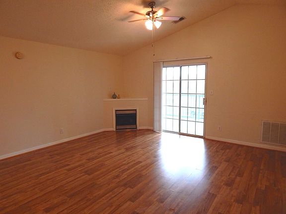 3rd image of 5301 Baffy Ct #N