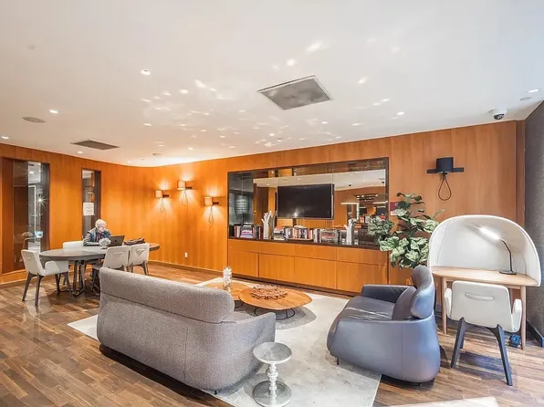 75 Wall Street image 24 of 35