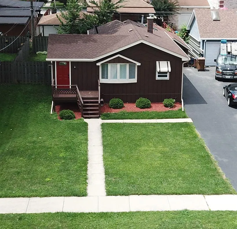 2522 Forest View Ave photo 1
