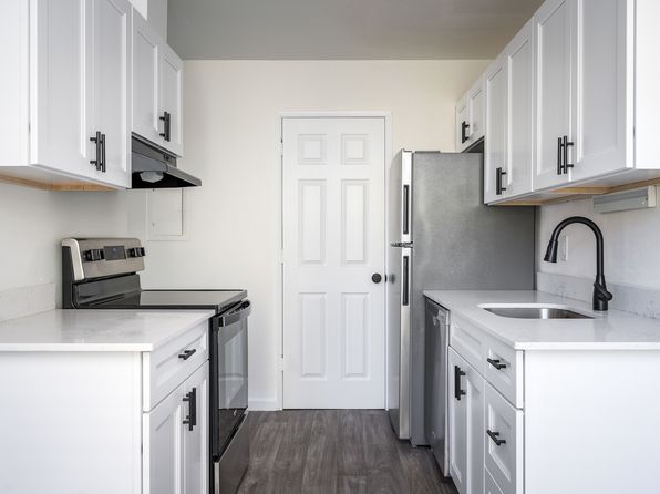 16751 SE 82nd Dr #911