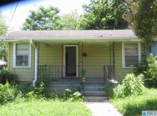 413 61st St, Fairfield, AL 35064