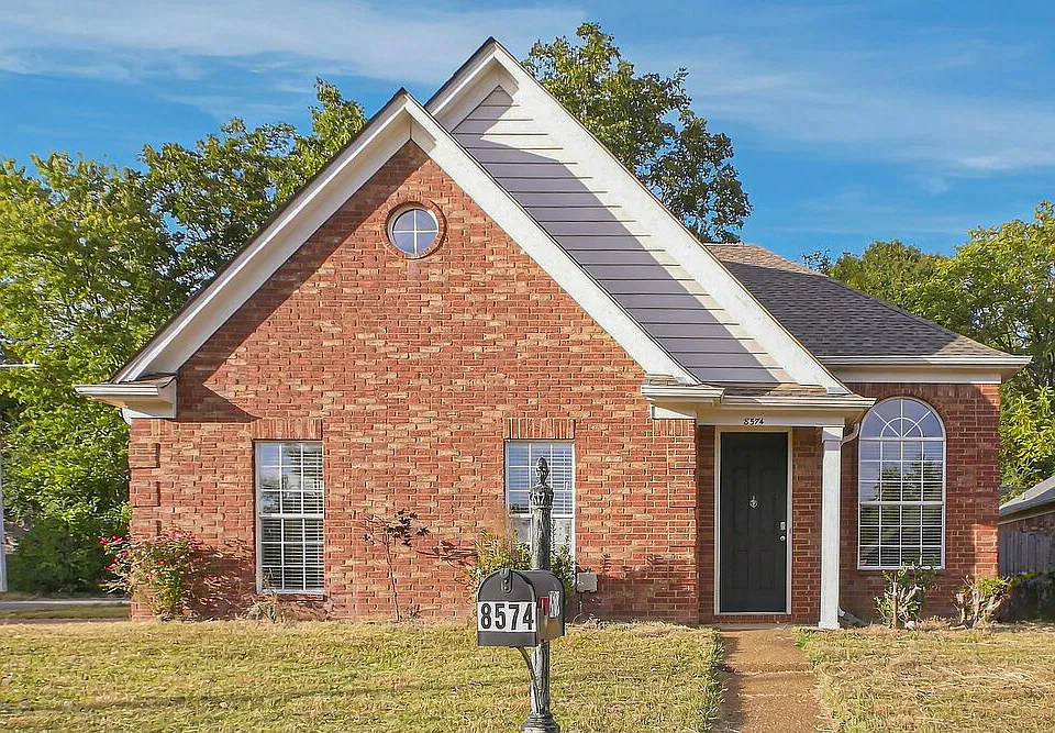 8574 Napoli Dr