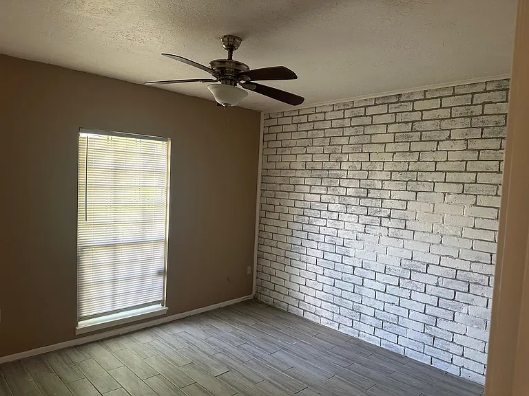 12831 High Star Dr — Photo 4