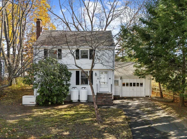 42 Strathmore Road, South Portland, ME 04106