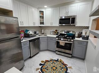73 Rachel Ct, Franklin Park, NJ 08823