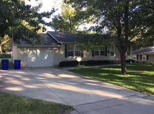 7201 Craig St, Overland Park, KS 66204