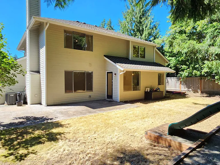 2800 235th Pl NE — Photo 34