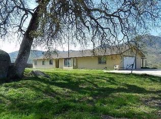7295 Perlman Dr, Sanger, CA