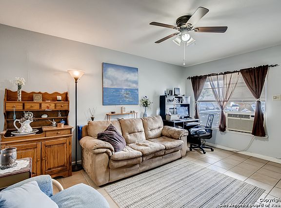 4th image of 915 Cibolo Trl