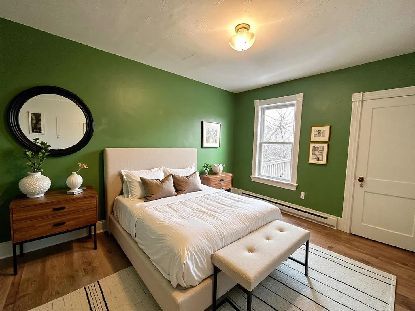 222 E Clay St — Photo 3