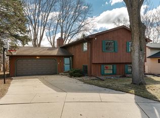 4006 Katie Ln NW, Rochester, MN 55901