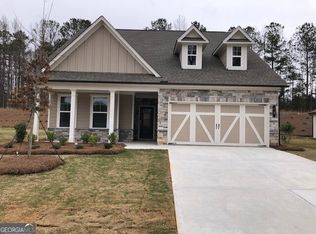71 Airmont Dr, Sharpsburg, GA 30277