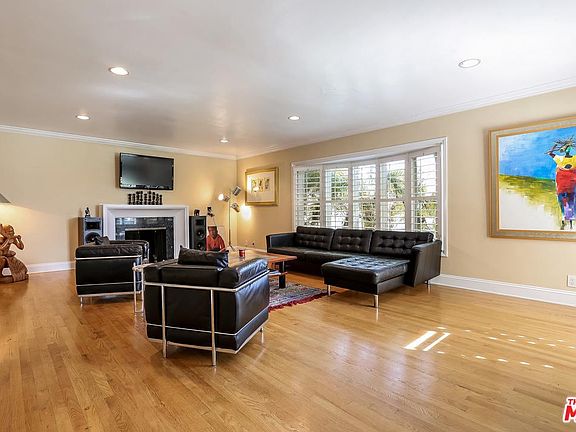 3rd image of 5547 S Garth Ave