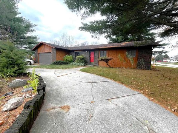 307 Hawthorne Dr, Goshen, IN 46526