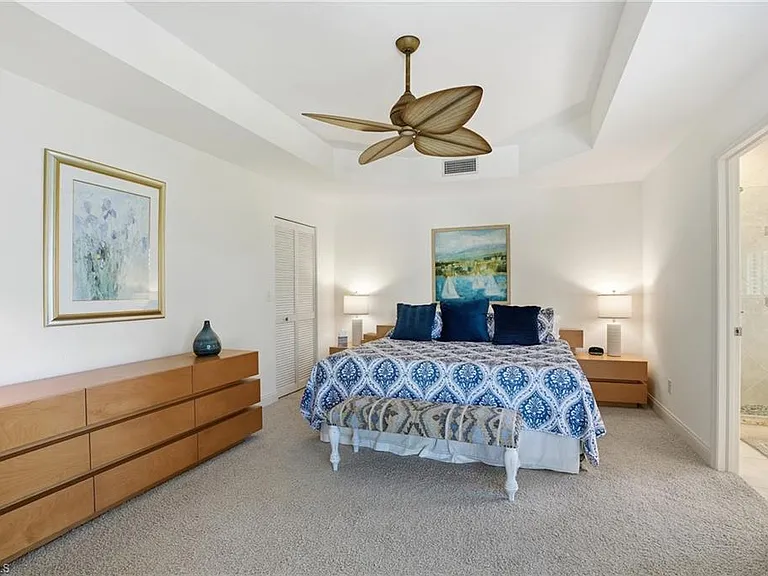 7048 Pelican Bay Blvd #C-302 — Photo 20