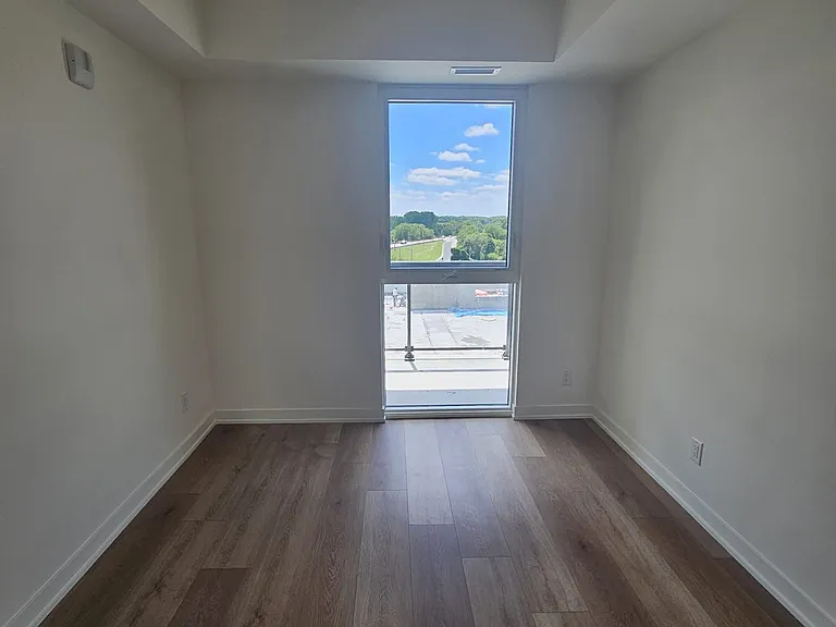 33 Erie Ave #610 — Photo 17