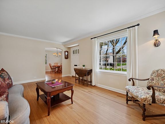 5th image of 1338 Sunnyside Ave