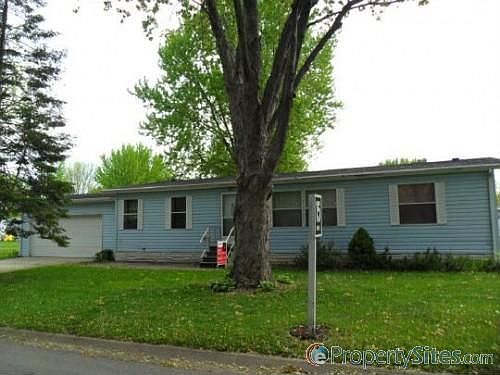 2nd image of 306 Spruce Dr
