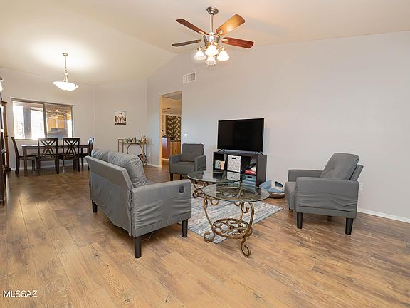 5th image of 7820 E Big Meadow Dr