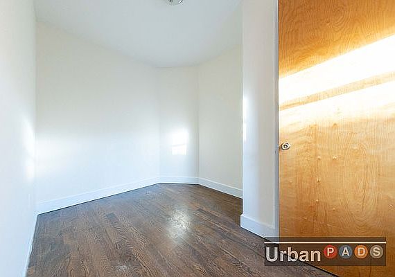 2nd image of 199 17th St #7