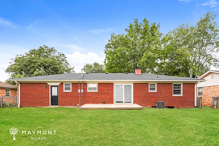 429 Brookside Ln — Photo 14