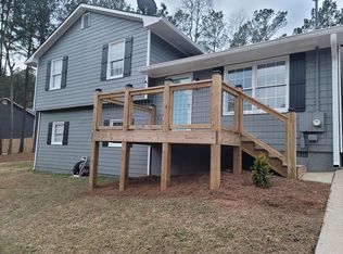 190 Balouse Gilley Dr, Carrollton, GA 30116